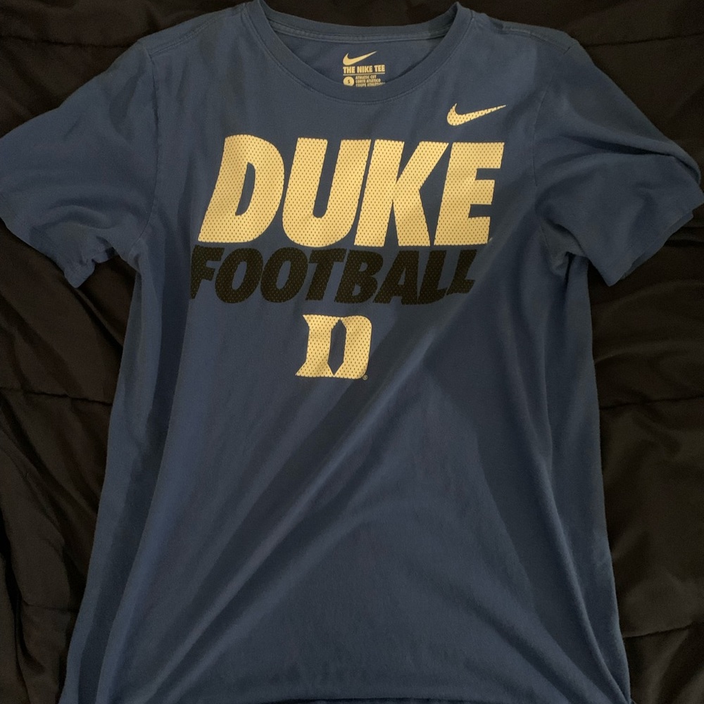 Duke football t-shirt